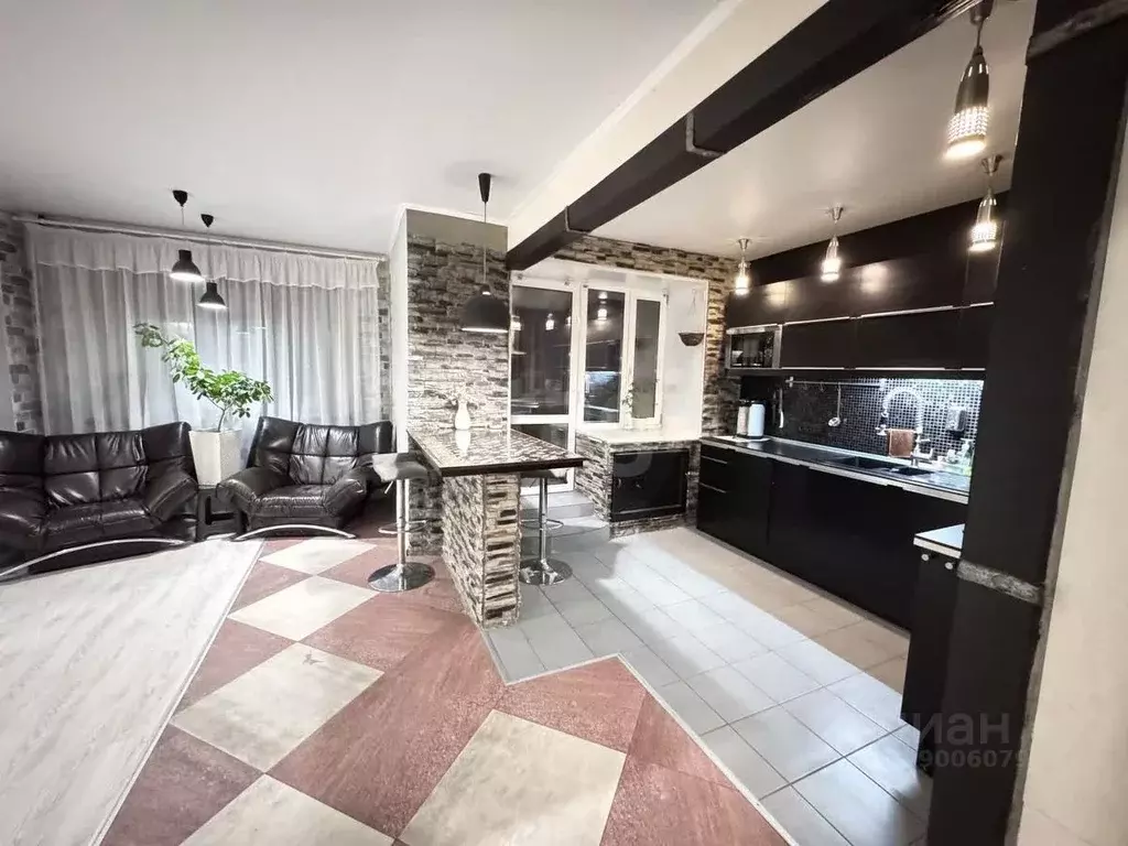 2-к кв. Башкортостан, Уфа Дагестанская ул., 12 (77.0 м) - Фото 1