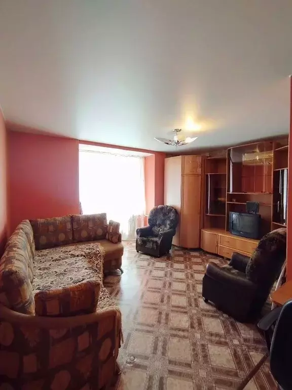 1-к кв. Ленинградская область, Кириши Волховская наб., 28 (33.0 м) - Фото 1