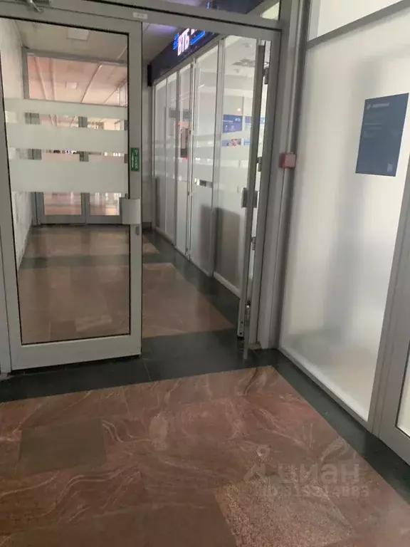 Помещение свободного назначения в Тульская область, Тула просп. ... - Фото 0