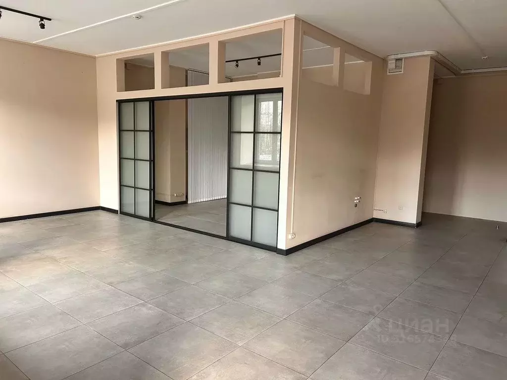 Помещение свободного назначения в Санкт-Петербург ул. Репищева, 10к2 ... - Фото 0