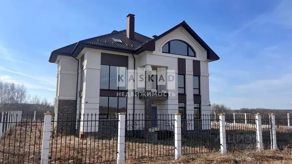 Дом в Москва д. Костишово, 44 (400 м) - Фото 1