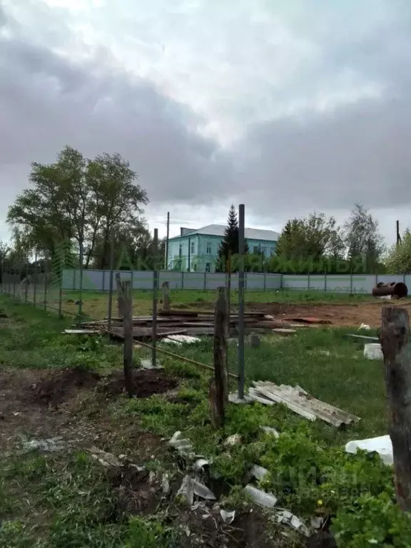 Участок в Саратовская область, с. Поповка ул. Мирная, 12 (9.0 сот.) - Фото 0