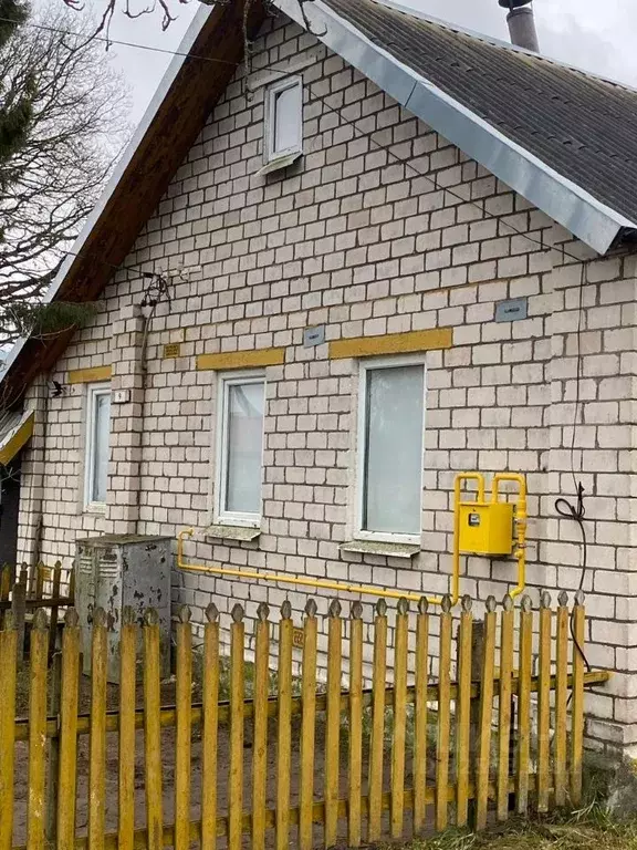 Дом в Псковская область, Псковский район, Ядровская волость, д. ... - Фото 1