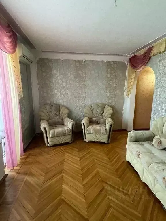 2-к кв. Краснодарский край, Динской район, Новотитаровская ст-ца ... - Фото 1