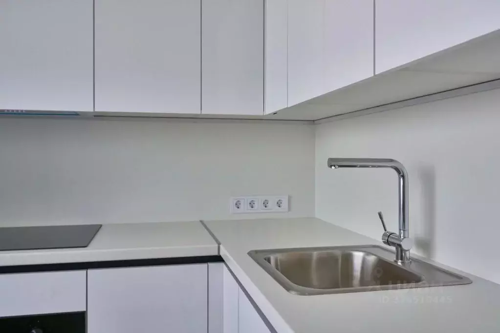 3-к кв. Липецкая область, Липецк ул. М.И. Неделина, 4Д (80.0 м) - Фото 1