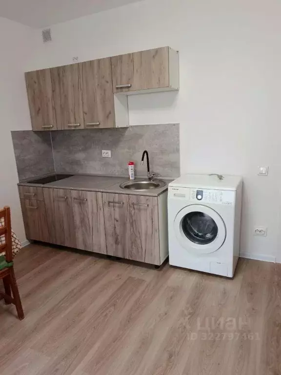 Студия Санкт-Петербург ул. Пахомовская, 25 (24.0 м) - Фото 1