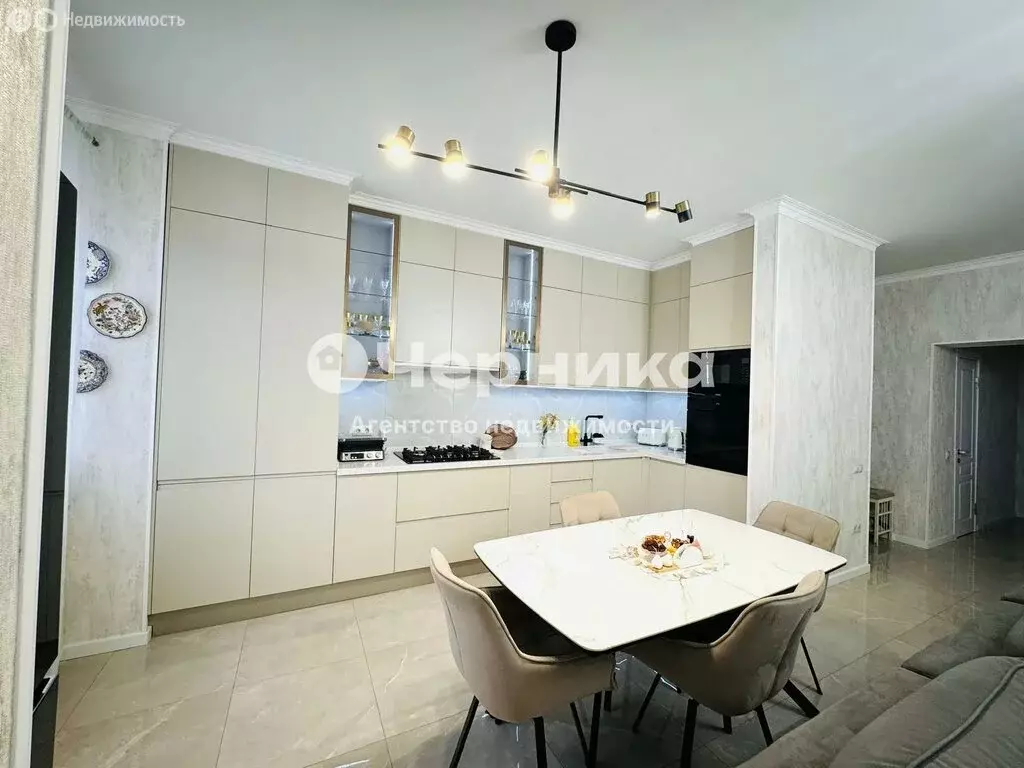 3-комнатная квартира: Ессентуки, улица 60 лет Победы, 7 (75 м) - Фото 1