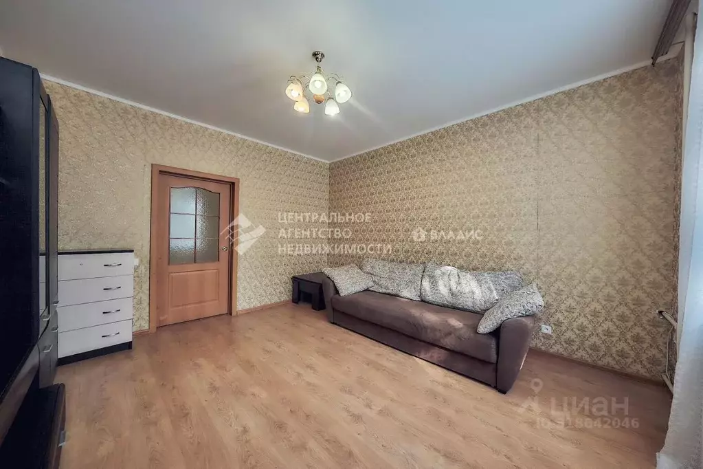 2-к кв. Рязанская область, Рязань Октябрьская ул., 16 (55.4 м) - Фото 1