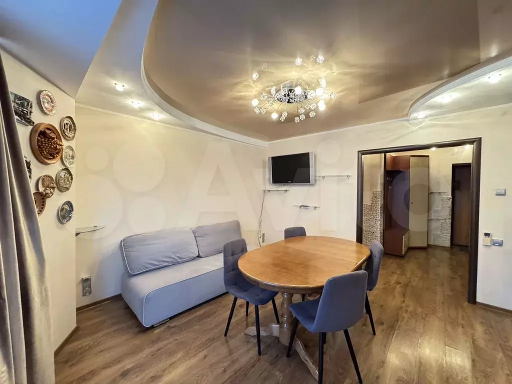 3-к. квартира, 65 м, 13/17 эт. - Фото 1