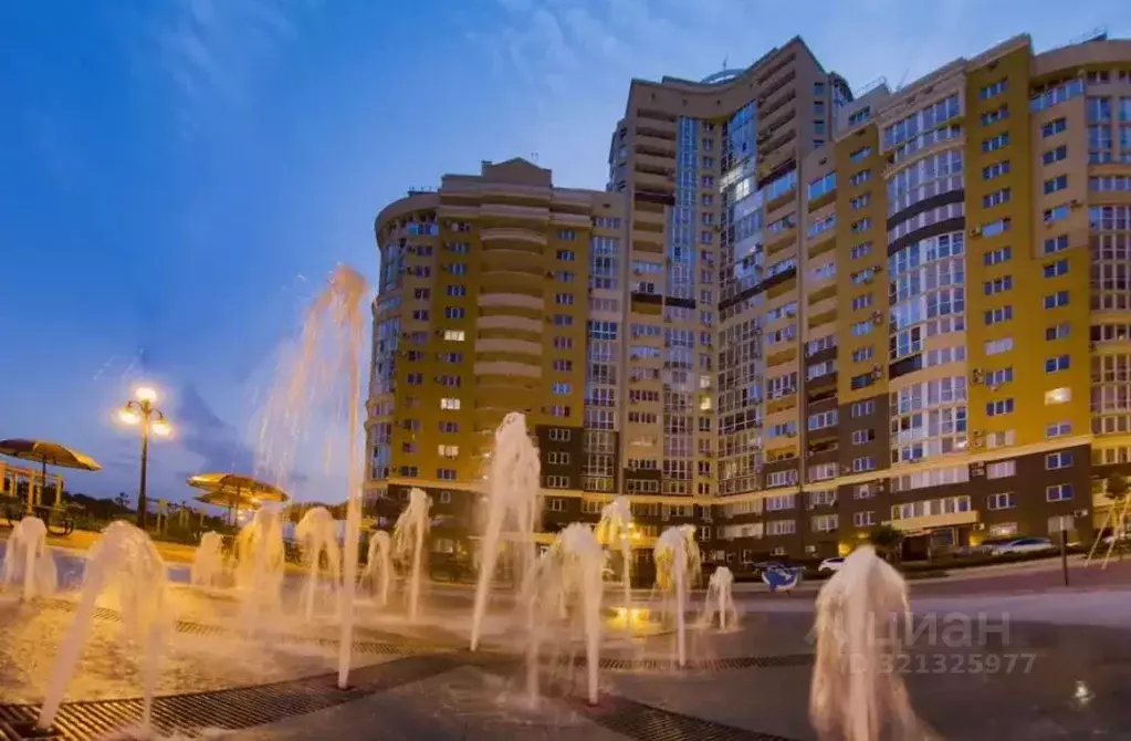 3-к кв. Краснодарский край, Краснодар ул. Кожевенная, 28 (100.0 м) - Фото 0