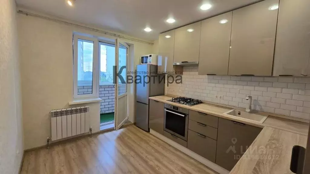 1-к кв. Смоленская область, Смоленск Автозаводская ул., 50А (40.0 м) - Фото 0