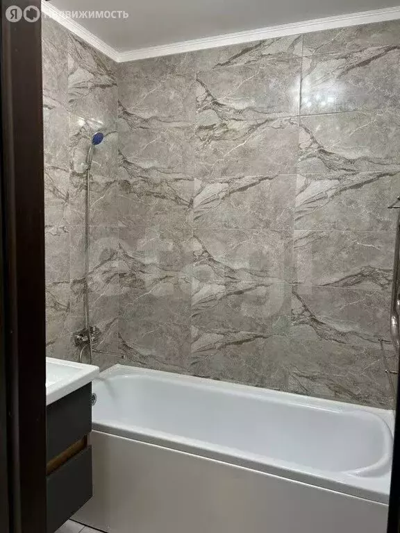 2-комнатная квартира: Тула, улица Морозова, 22 (79.4 м) - Фото 2