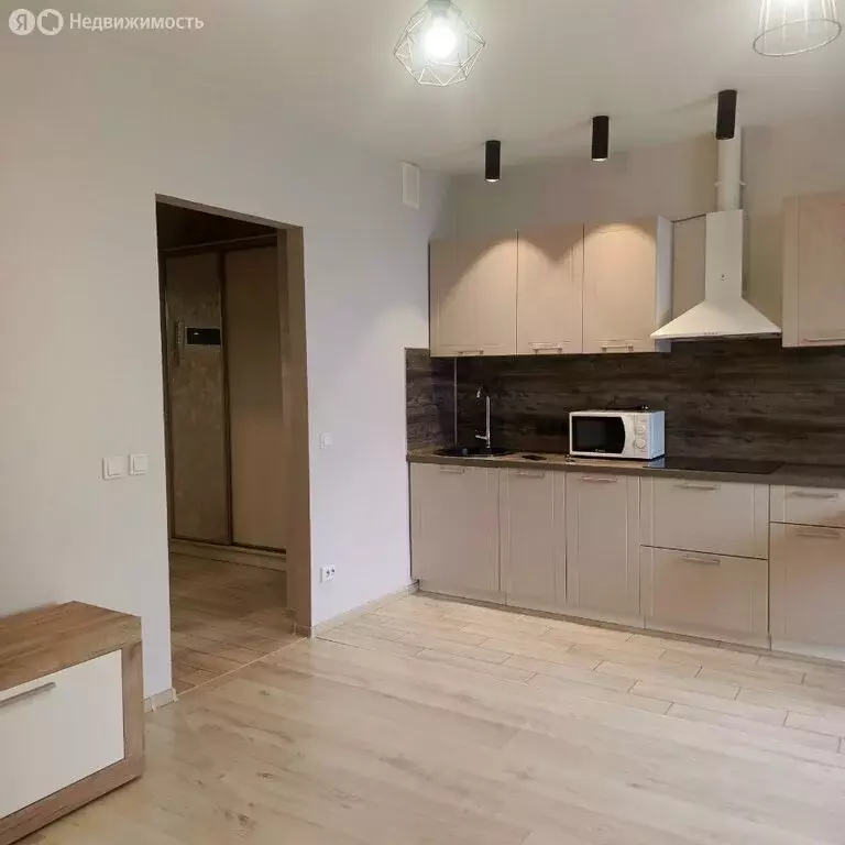 квартира-студия: волгоград, улица тимирязева, 19а (34 м) - Фото 1