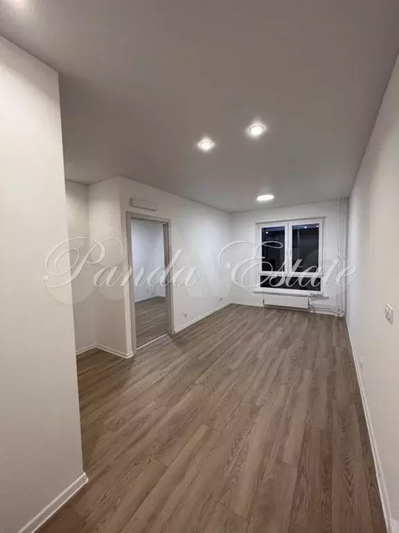1-к. квартира, 32 м, 4/9 эт. - Фото 0