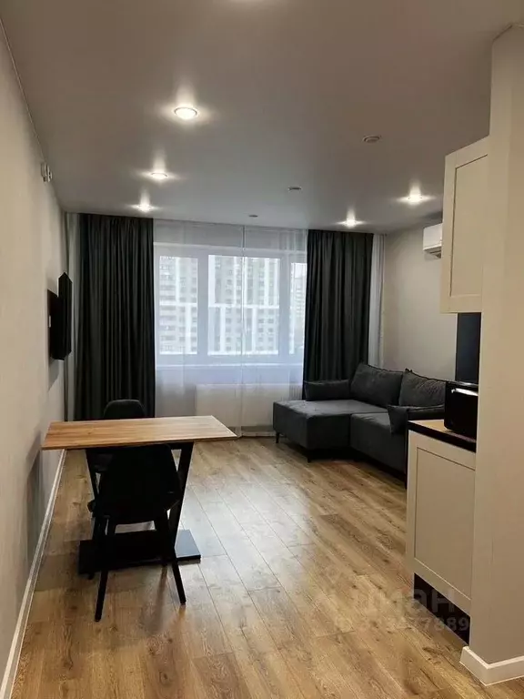 Студия Тюменская область, Тюмень ул. Новоселов, 96 (30.0 м) - Фото 2