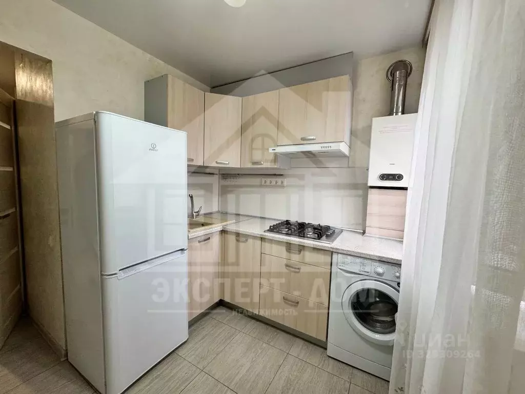 2-к кв. Ростовская область, Таганрог ул. Пальмиро Тольятти, 8-1 (42.0 ... - Фото 1