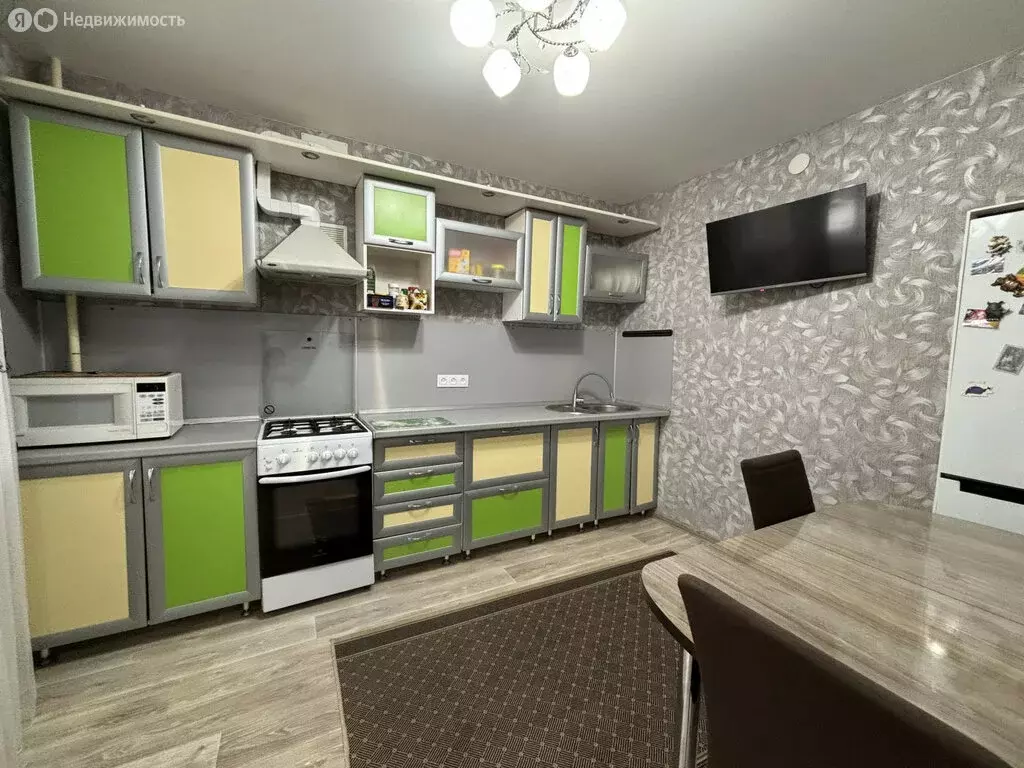 1-комнатная квартира: Октябрьский, 29-й микрорайон, 1 (41.2 м) - Фото 1