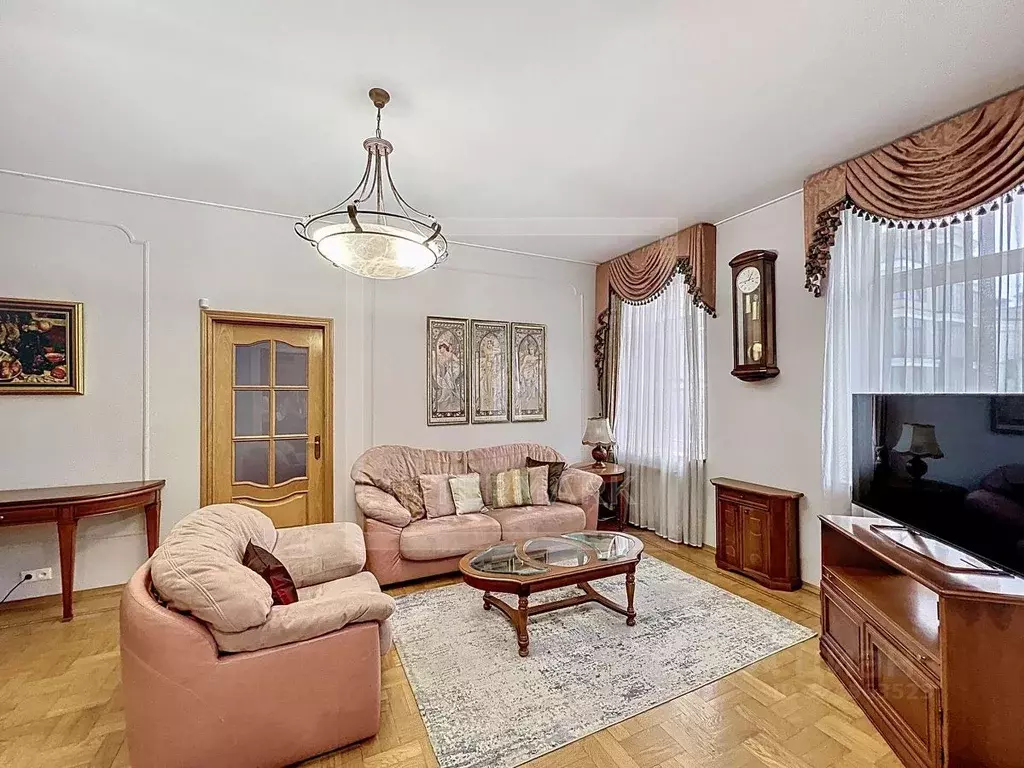 2-к кв. Москва ул. Пречистенка, 40/2С4 (70.0 м) - Фото 1