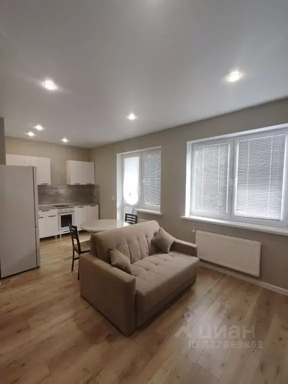 Студия Краснодарский край, Краснодар ул. Им. Мурата Ахеджака, 12к3 ... - Фото 1