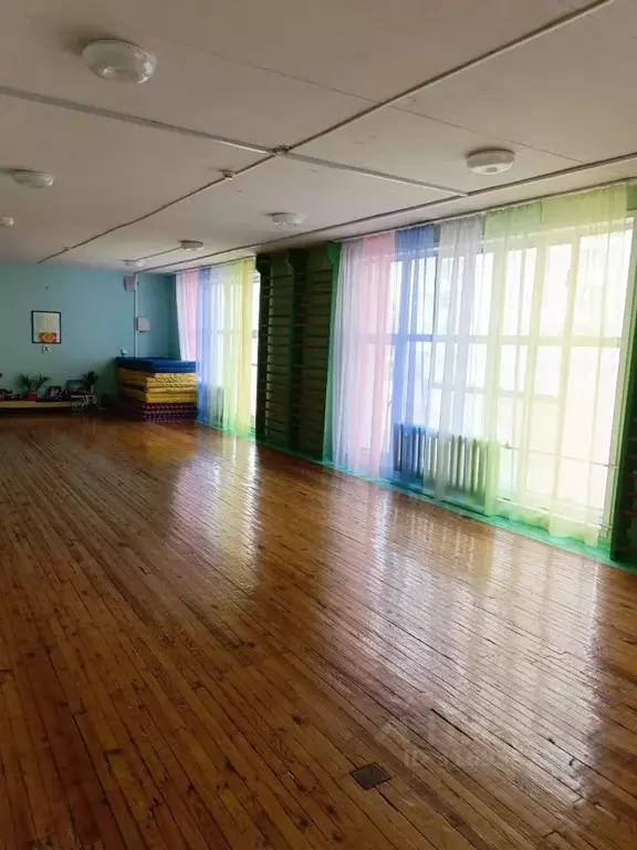 Помещение свободного назначения в Иркутская область, Братск Энергетик ... - Фото 0