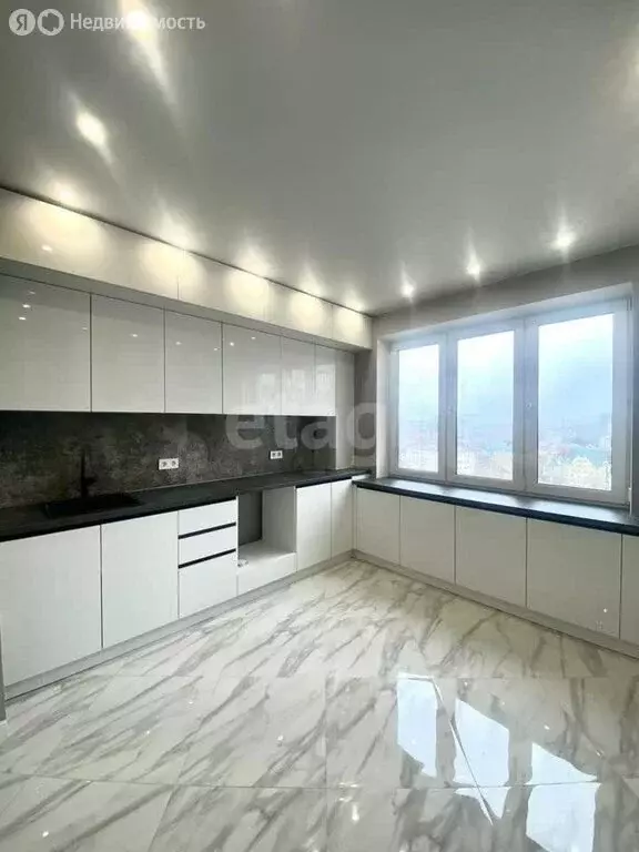 2-комнатная квартира: Воронеж, улица Ворошилова, 63/2 (64 м) - Фото 1