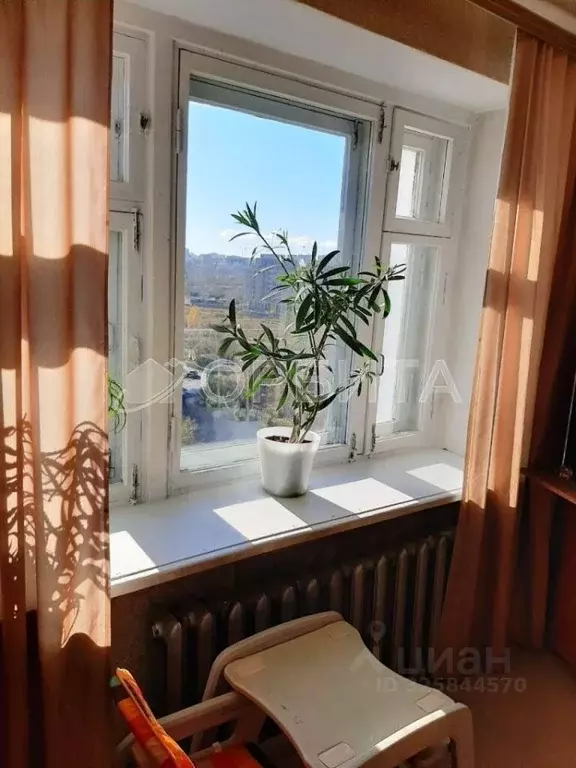 1-к кв. Тюменская область, Тюмень ул. Газовиков, 28а (37.0 м) - Фото 2