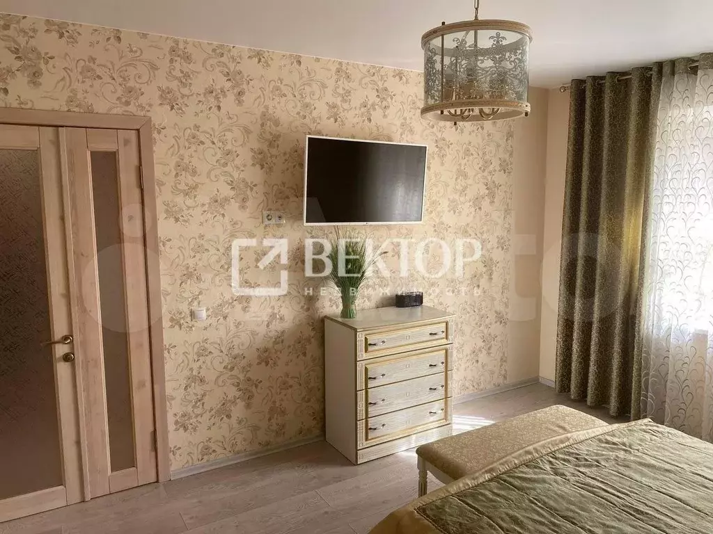 3-к кв. Ярославская область, Рыбинск Гражданская ул., 58А (78.0 м) - Фото 1