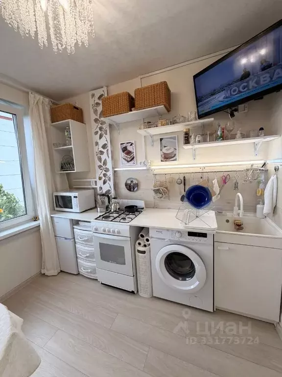 1-к кв. Москва ул. Героев Панфиловцев, 6К1 (32.0 м) - Фото 1