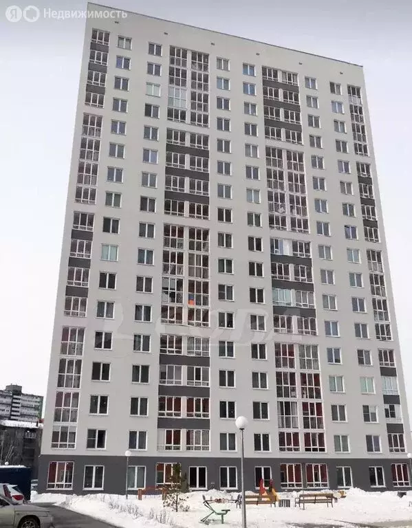 2-комнатная квартира: Тюмень, улица Ветеранов Труда, 9Ак3 (62.5 м) - Фото 1