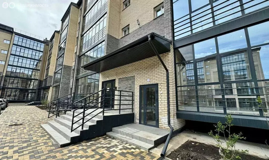 1-комнатная квартира: Абакан, улица Авиаторов, 1Г (45.1 м) - Фото 0