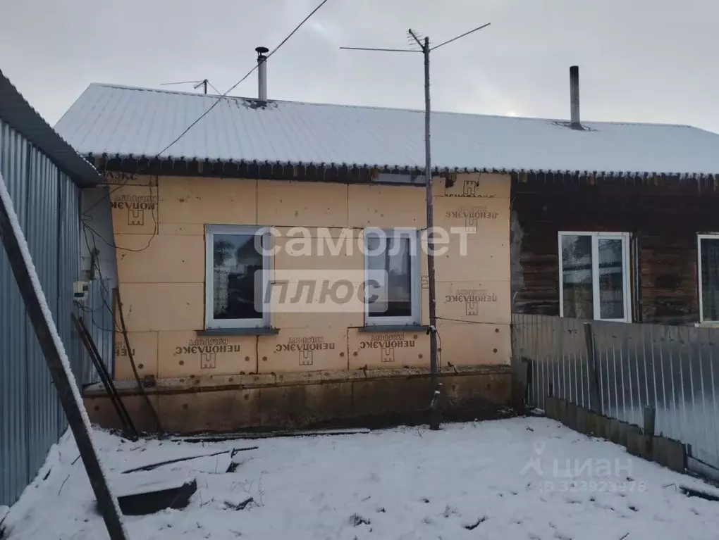 Дом в Алтайский край, Бийский район, пос. Усть-Катунь  (28 м) - Фото 1