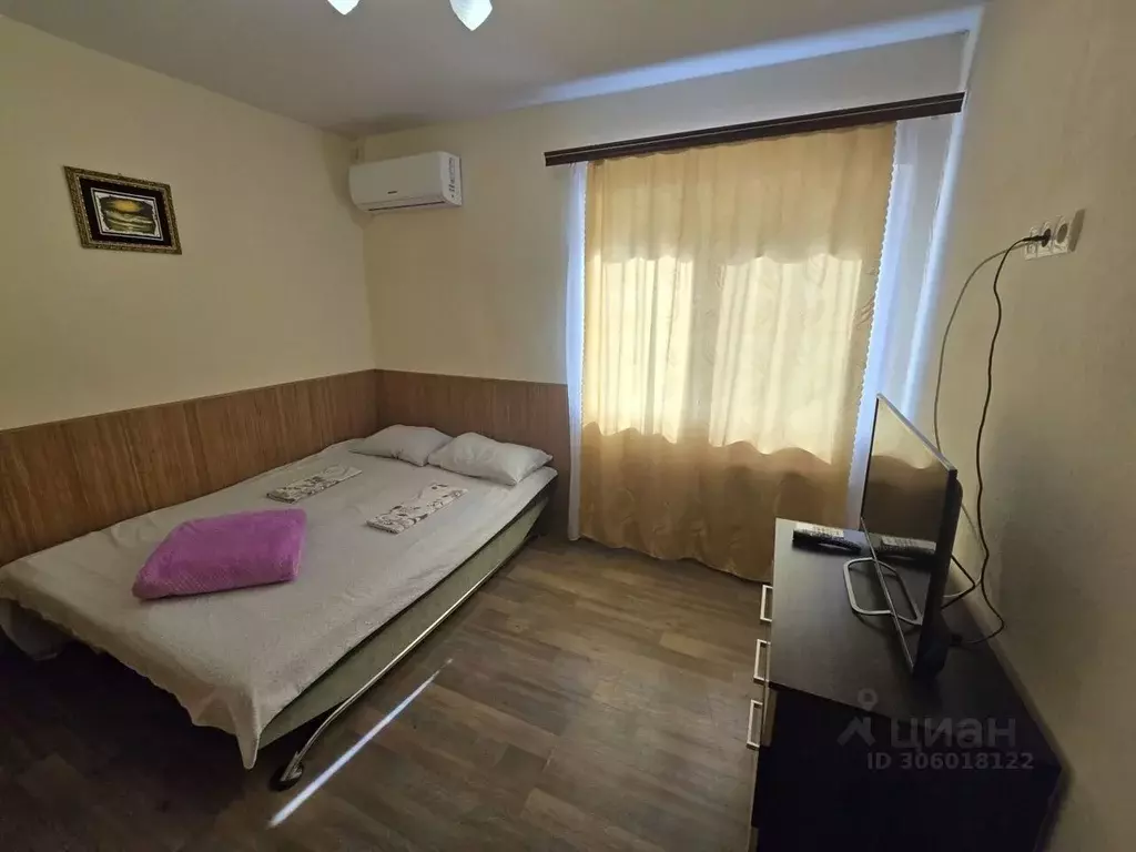 Дом в Крым, Евпатория ул. Урицкого, 3 (50 м) - Фото 0