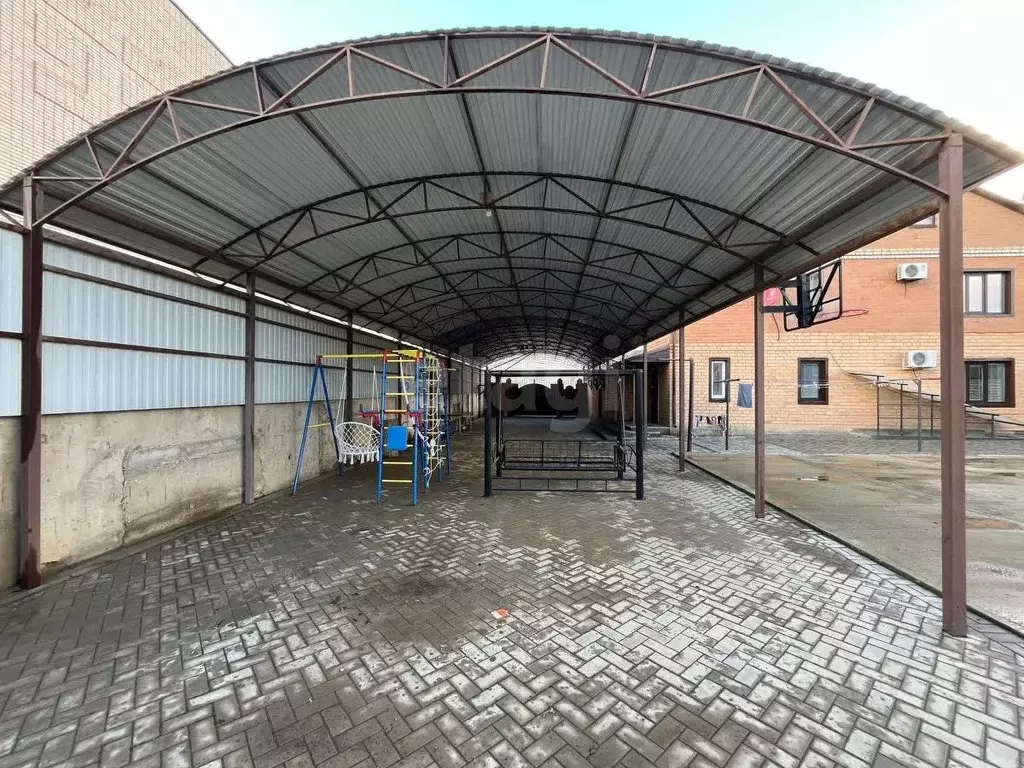 Дом в Калмыкия, Элиста ул. 8 Марта (305 м) - Фото 2