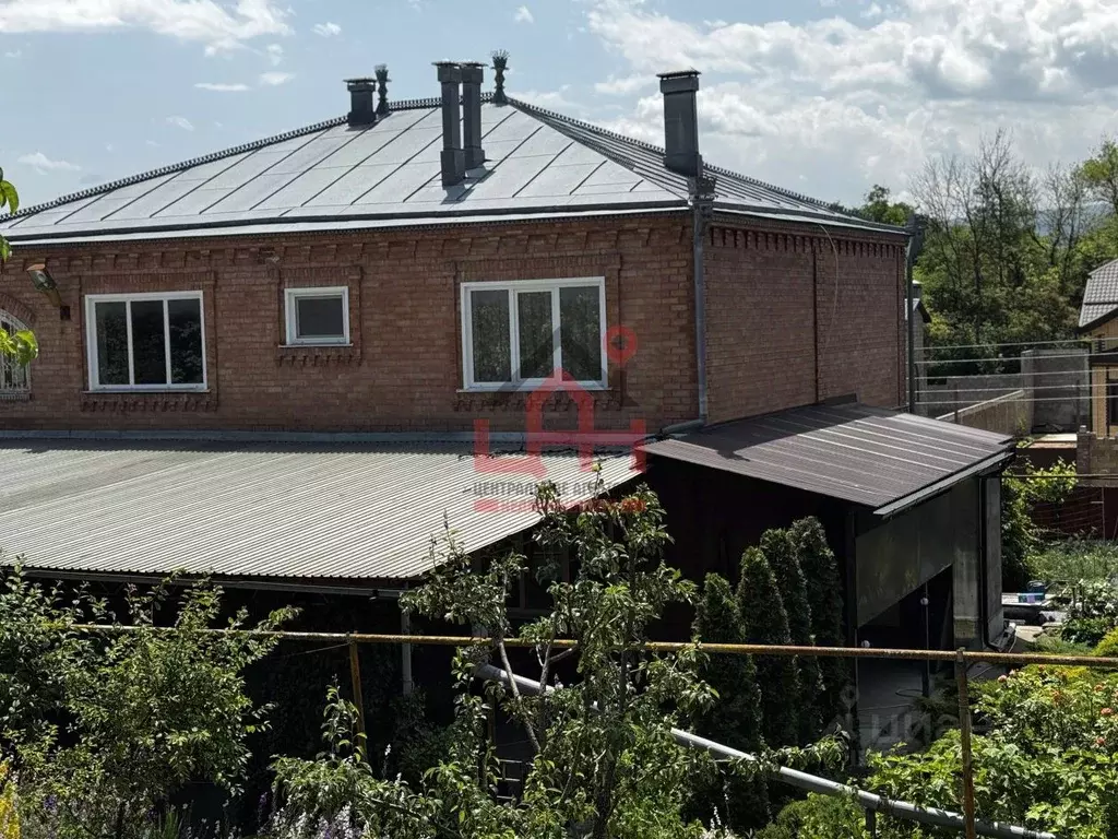 Дом в Ставропольский край, Ессентуки ул. Олега Кошевого, 30 (465 м) - Фото 0