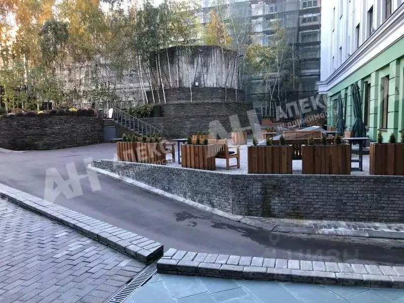 Помещение свободного назначения в Москва ул. Воздвиженка, 4/7С2 (308 ... - Фото 1