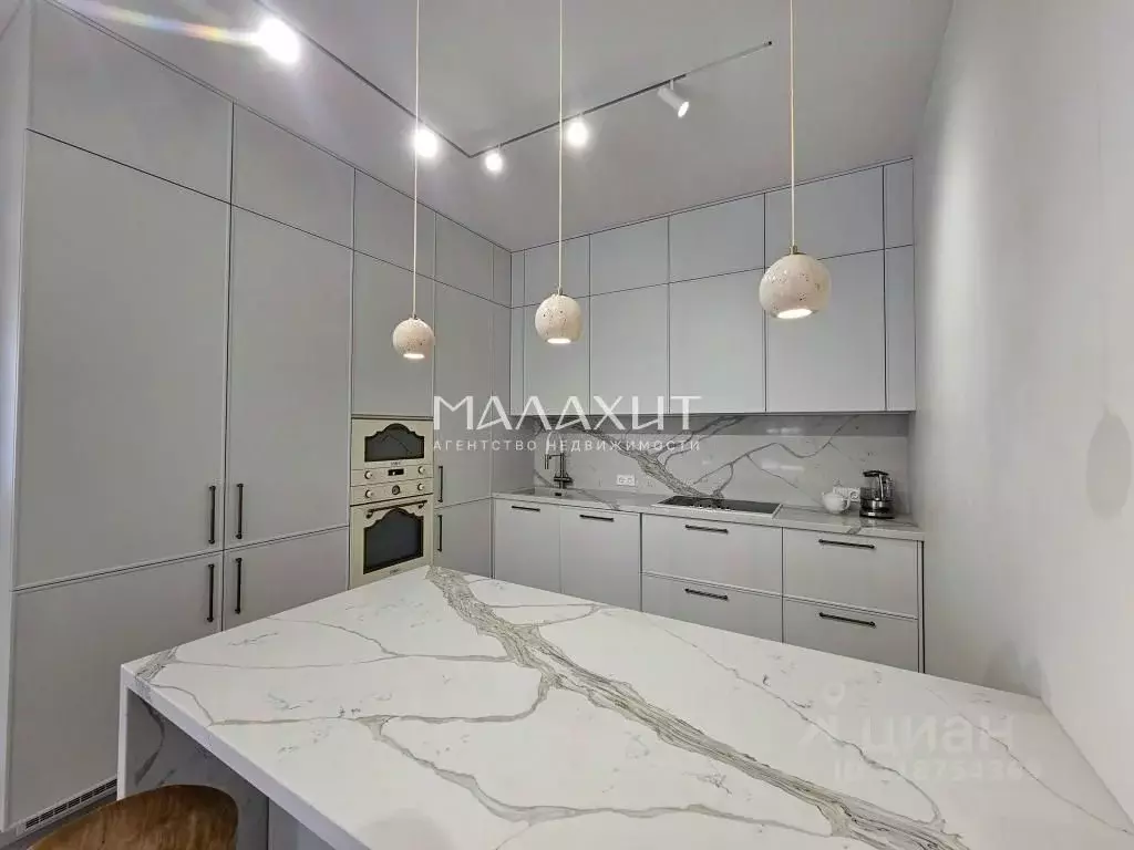 Коттедж в Самарская область, Самара Барбашин овраг тер., 28А (350 м) - Фото 1