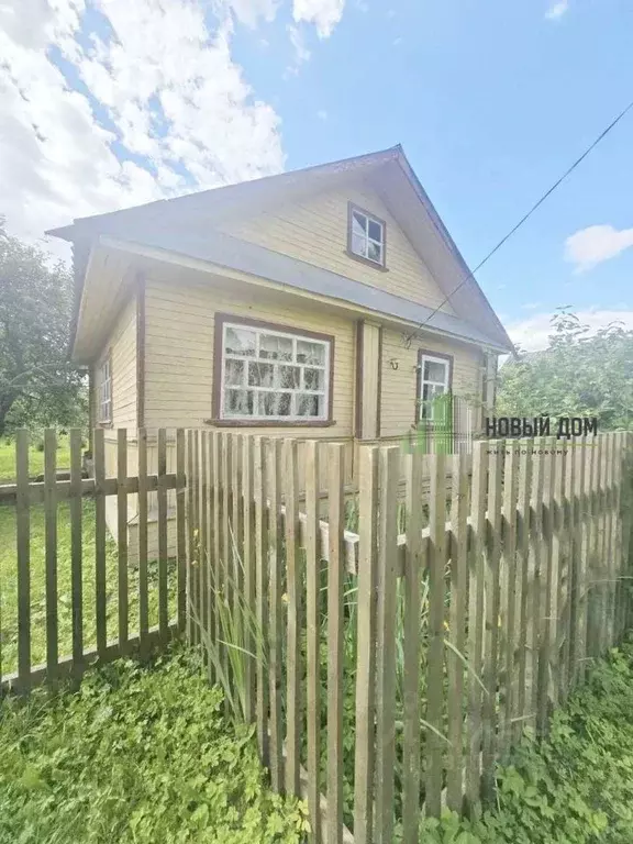 Дом в Новгородская область, Батецкий муниципальный округ, д. ... - Фото 1