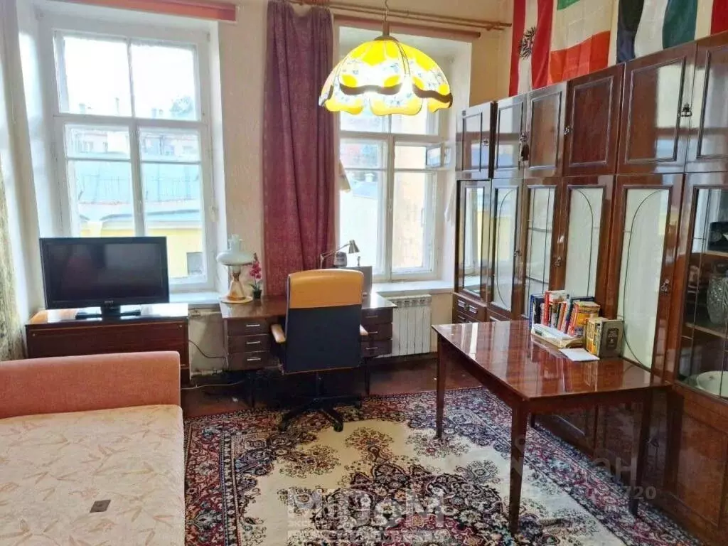 Комната Санкт-Петербург Большая Конюшенная ул., 15 (18.0 м) - Фото 2