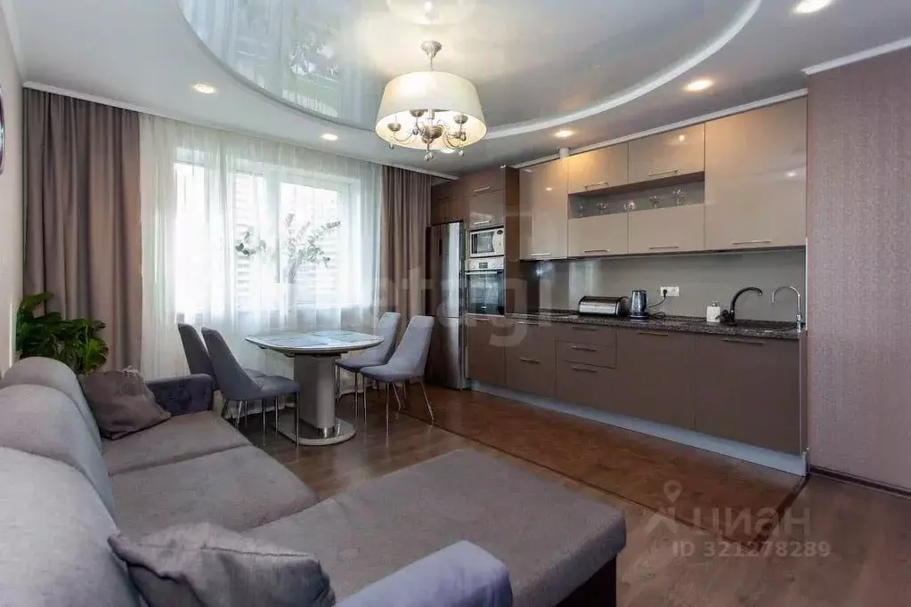 3-к кв. Ханты-Мансийский АО, Сургут ул. Мелик-Карамова, 4 (52.6 м) - Фото 0