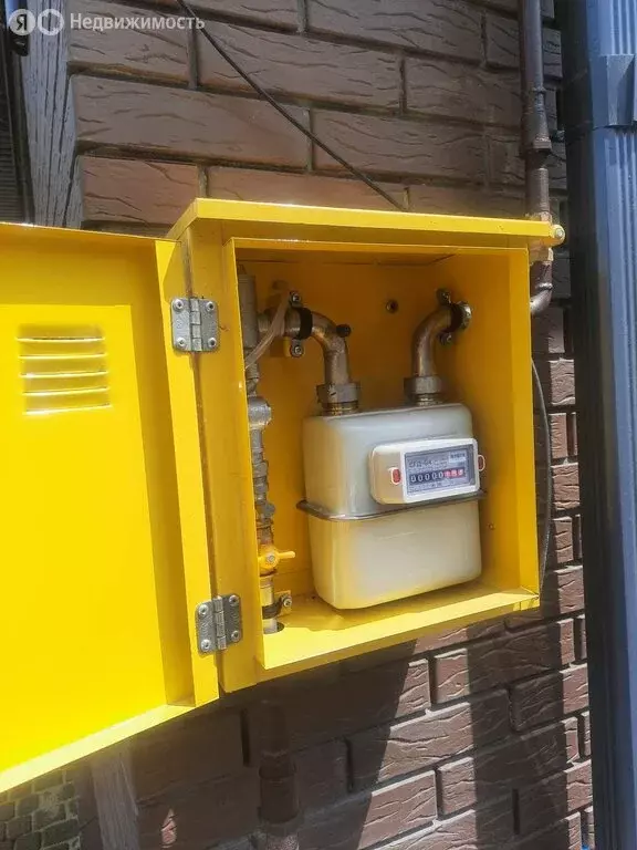 Дом в Старый Оскол, Нефритовая улица (100 м) - Фото 1