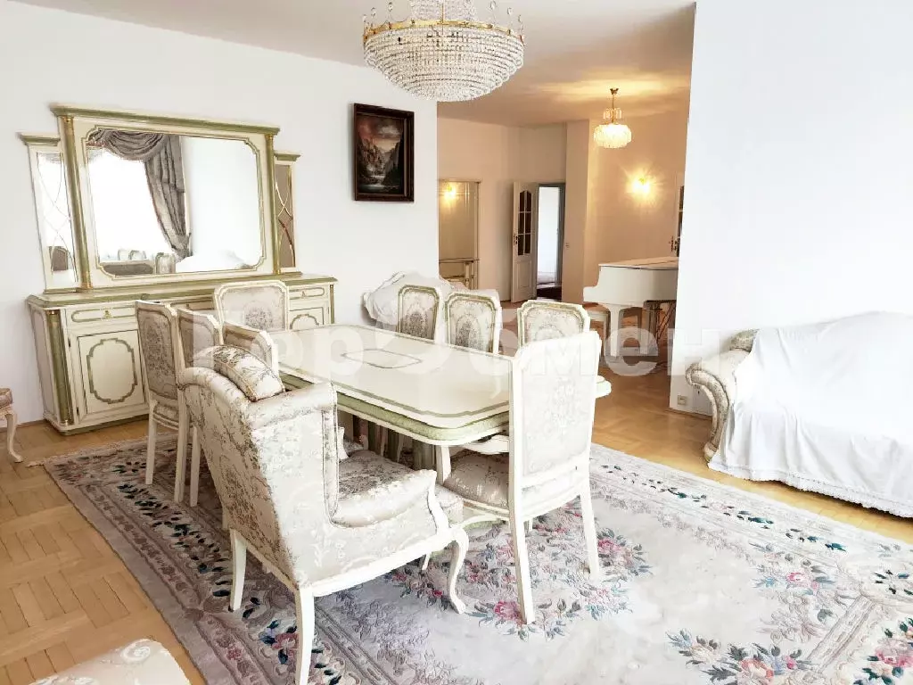 Продается 4-комнатная квартира - Фото 2