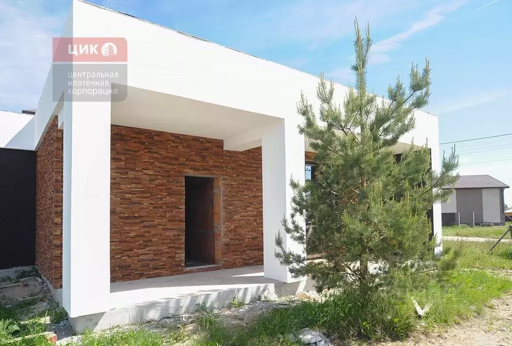 Дом в Рязанская область, Рязанский муниципальный округ, с. Алеканово, ... - Фото 1