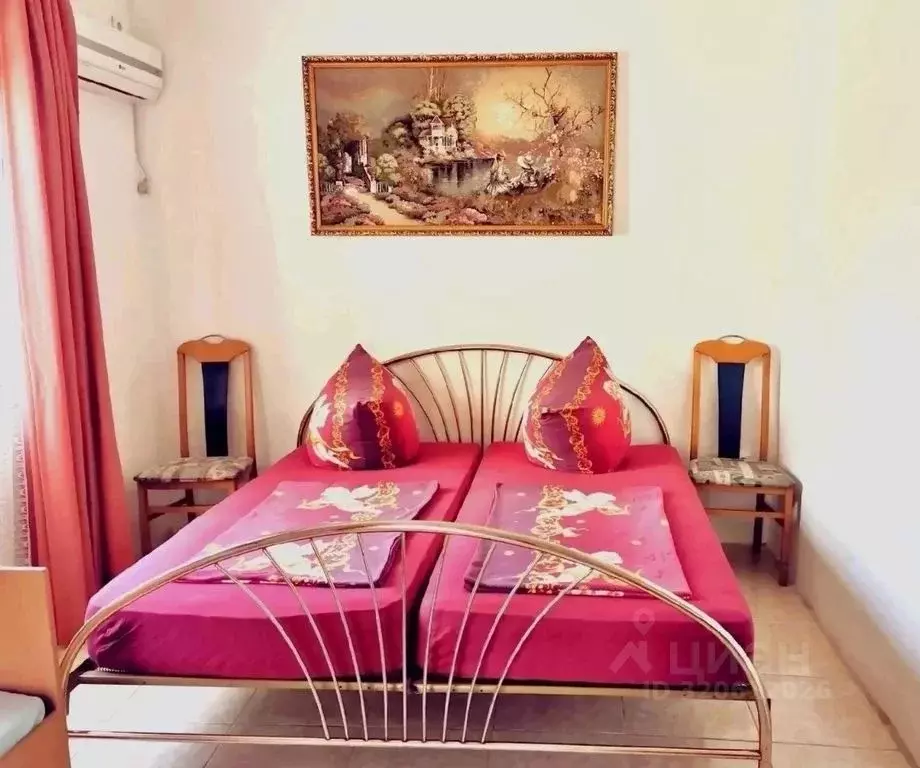 Комната Крым, Черноморский район, Оленевское с/пос, с. Оленевка ул. ... - Фото 1