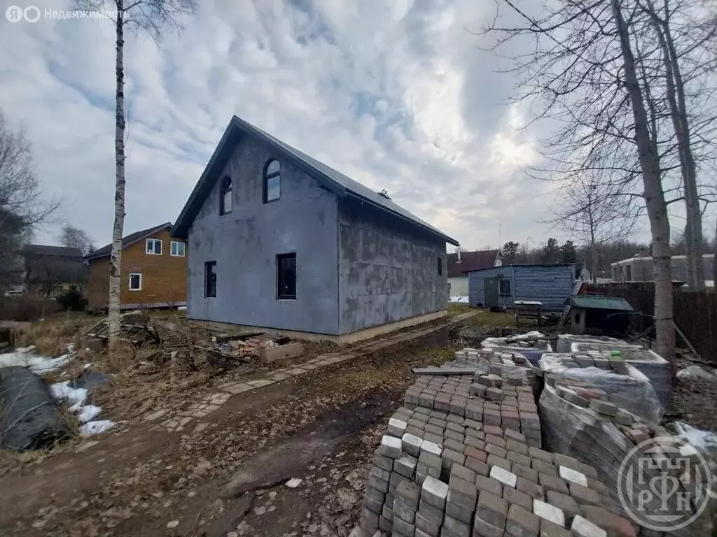 Дом в Шлиссельбург, СНТ Шлиссельбуржец, Берёзовая улица, 48 (145 м) - Фото 1