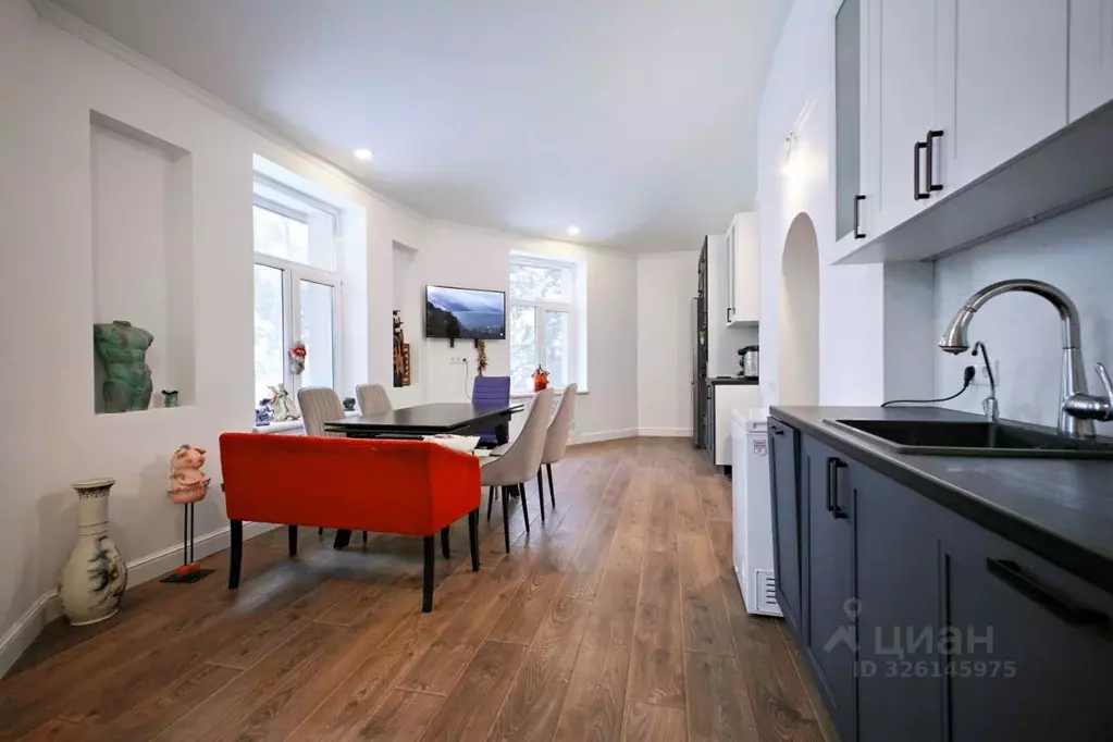 Дом в Московская область, Люберцы городской округ, Томилино пгт ул. ... - Фото 1