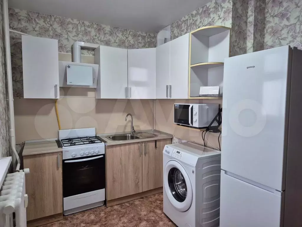 1-к. квартира, 35 м, 4/10 эт. - Фото 0