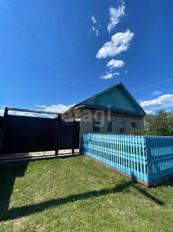 Дом в Челябинская область, Миасский городской округ, пос. Тургояк ул. ... - Фото 1