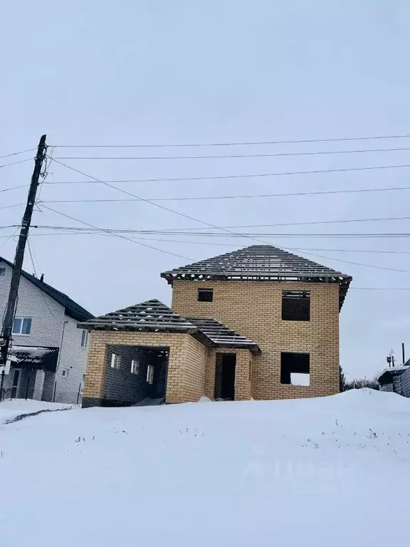 Дом в Алтайский край, Барнаул городской округ, с. Гоньба ул. Октября, ... - Фото 0