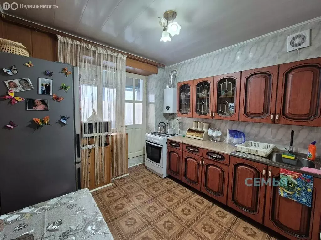4-комнатная квартира: Беслан, улица Суворова, 3 (78.8 м) - Фото 1