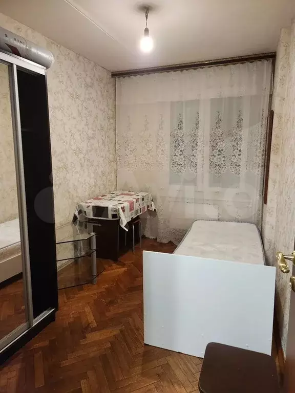 Комната 10 м в 3-к., 1/5 эт. - Фото 1